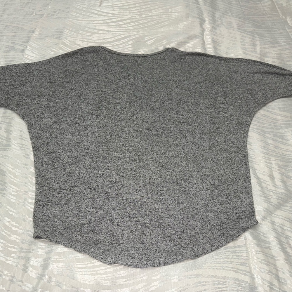 Shirt - Picture 3 of 5